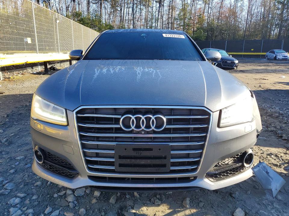 2016 Audi A8