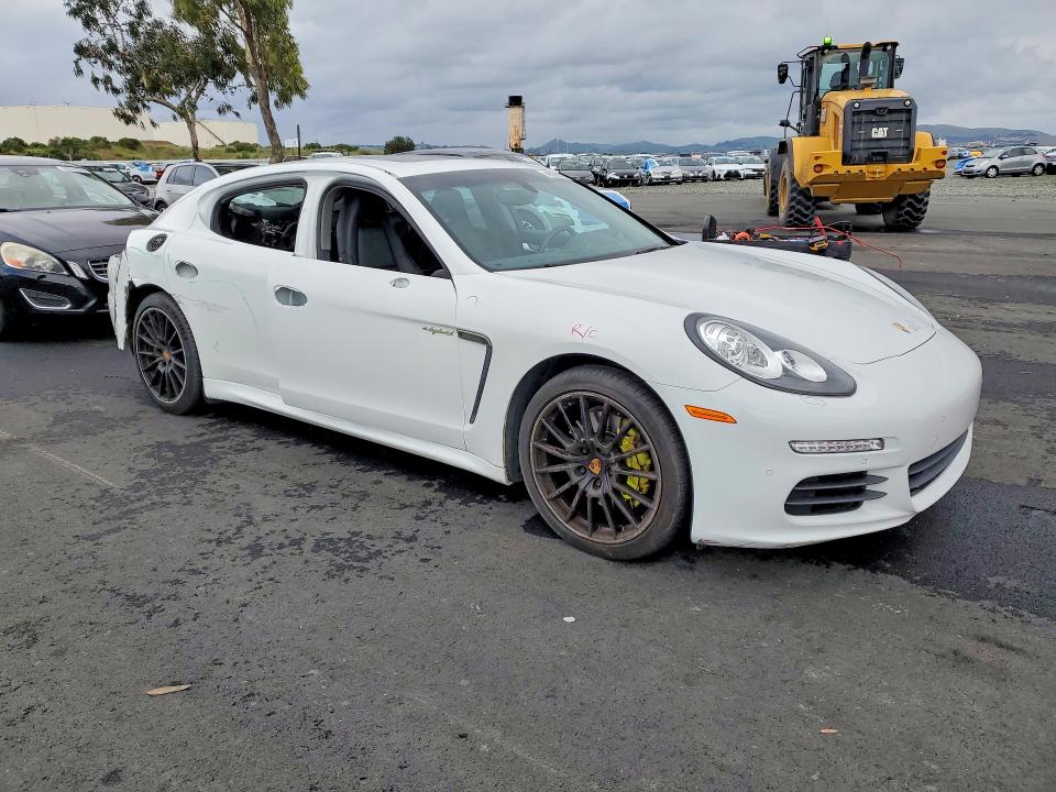 2016 Porsche Panamera