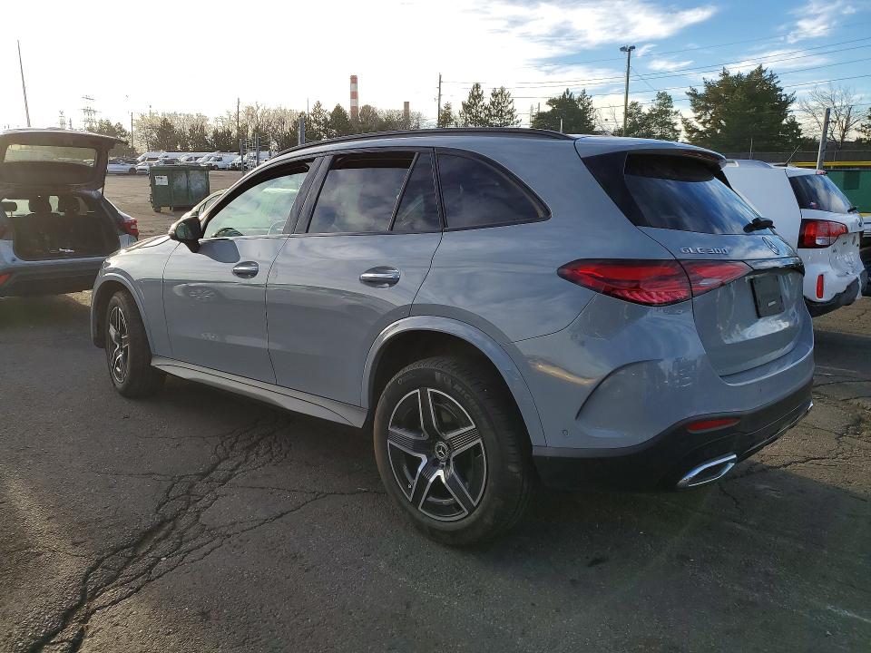 2025 Mercedes-benz Glc