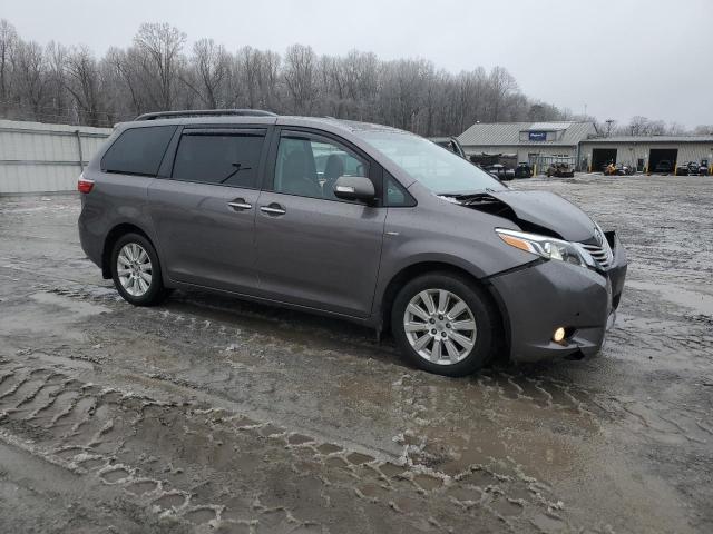 2016 Toyota Sienna xle