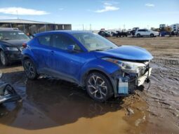 
										2019 Toyota C-hr full									