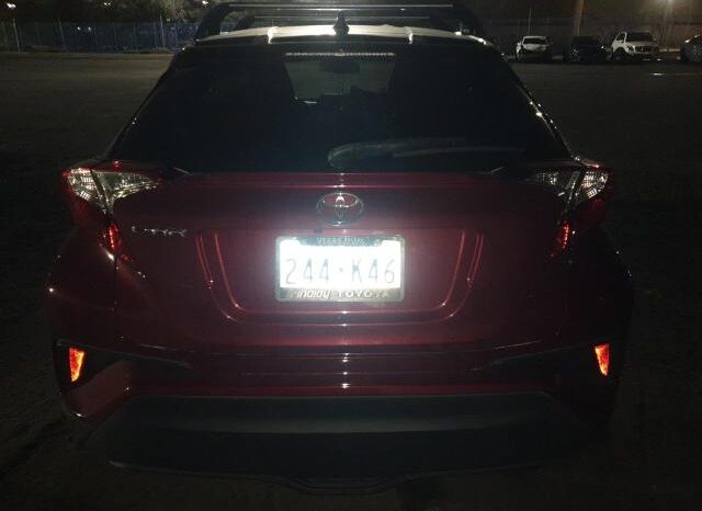 
								2019 Toyota C-hr full									