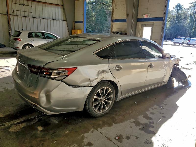 2016 Toyota Avalon