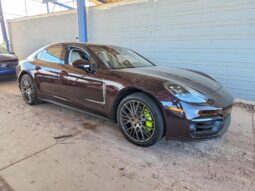 
										2023 Porsche Panamera full									