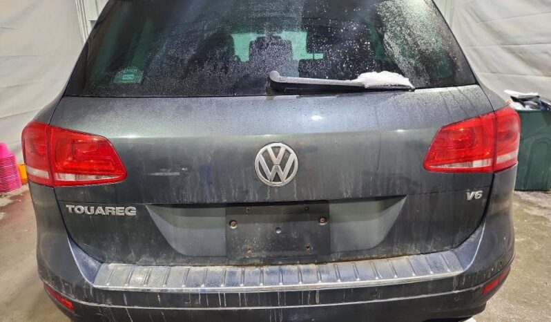 
								2012 Volkswagen Touareg full									