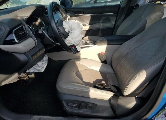 
								2020 Toyota Camry xse full									