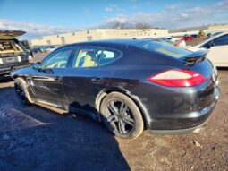 
										2012 Porsche Panamera full									