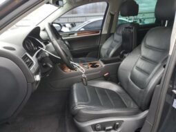 
										2012 Volkswagen Touareg full									