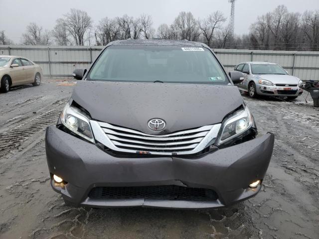2016 Toyota Sienna xle