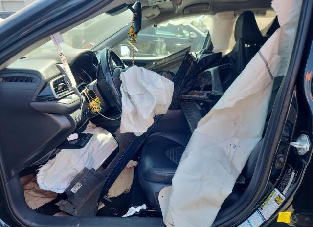 
								2021 Toyota Camry full									
