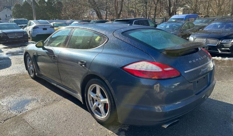 
								2013 Porsche Panamera full									
