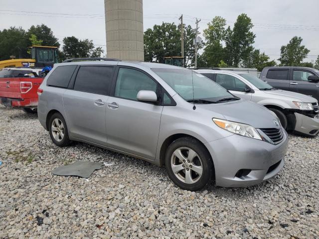 2012 Toyota Sienna