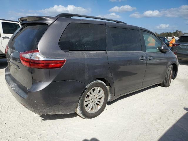 2016 Toyota Sienna xle