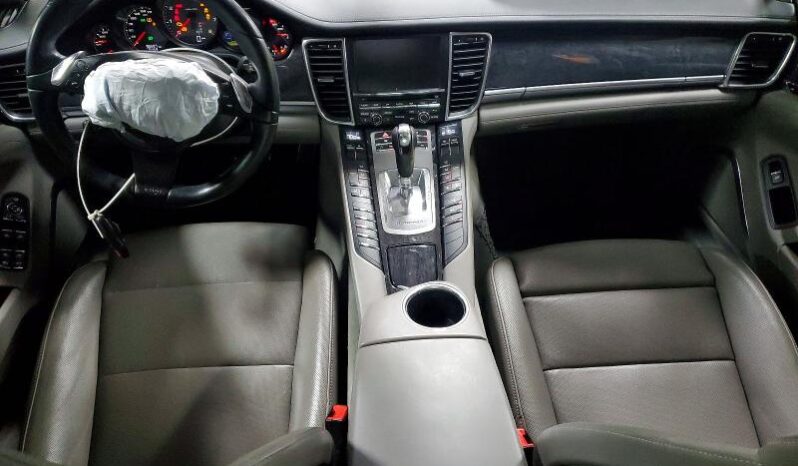 
								2010 Porsche Panamera full									