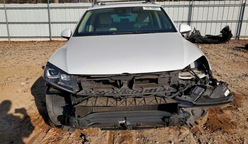 
								2015 Volkswagen Touareg full									