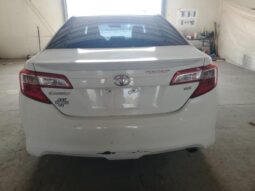 
										2012 Toyota Camry base full									