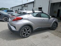 
										2018 Toyota C-hr full									