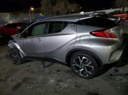 
										2018 Toyota C-hr full									