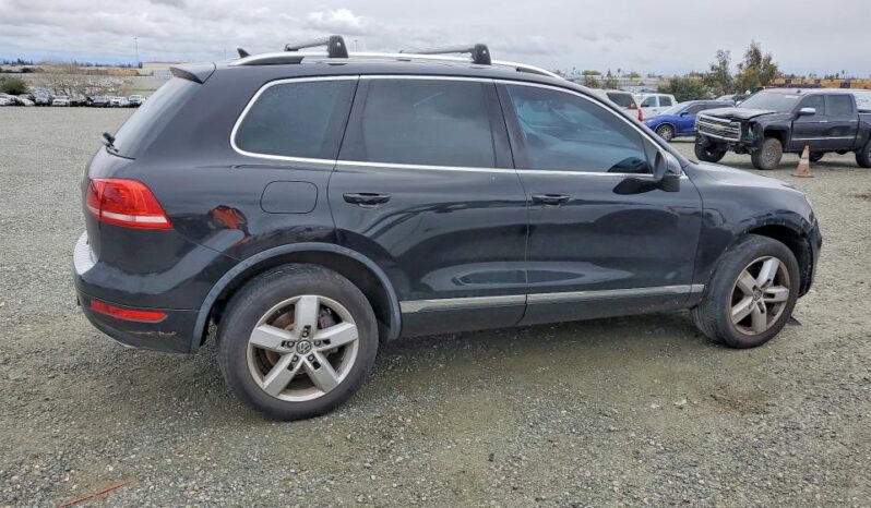 
								2014 Volkswagen Touareg full									
