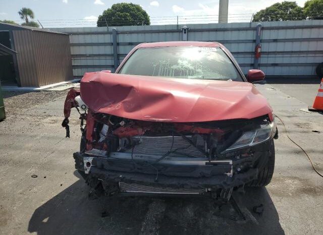
								2020 Toyota Camry full									
