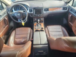 
										2012 Volkswagen Touareg full									