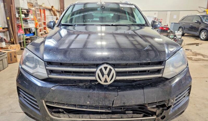 
								2013 Volkswagen Touareg full									