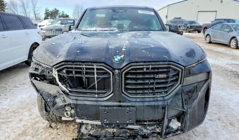 
								2025 BMW Xm full									