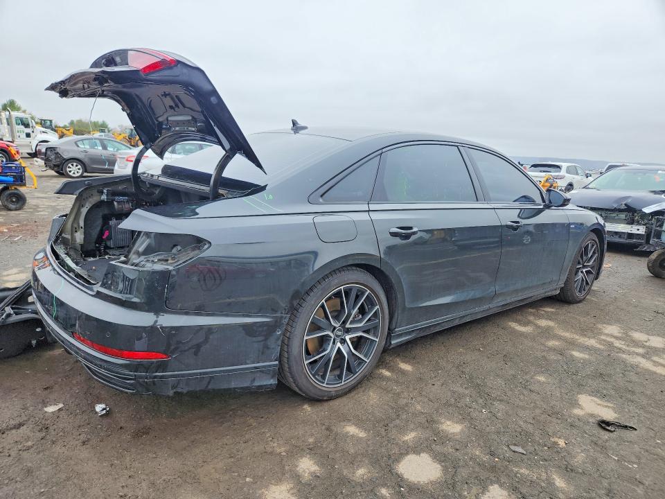 2021 Audi A8