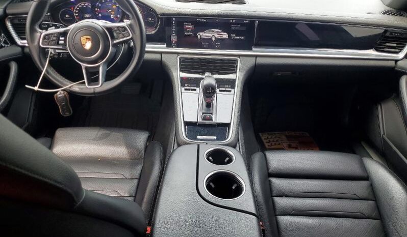 
								2018 Porsche Panamera full									