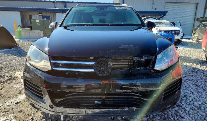 
								2013 Volkswagen Touareg full									