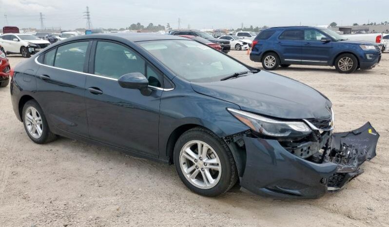 
								2017 Chevrolet Cruze full									