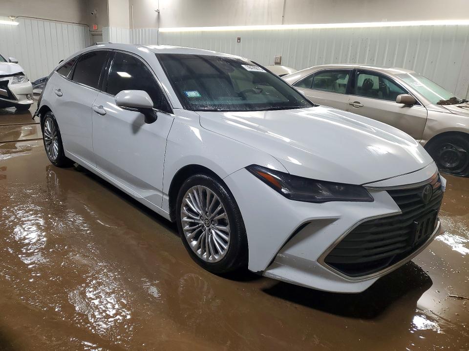 2022 Toyota Avalon