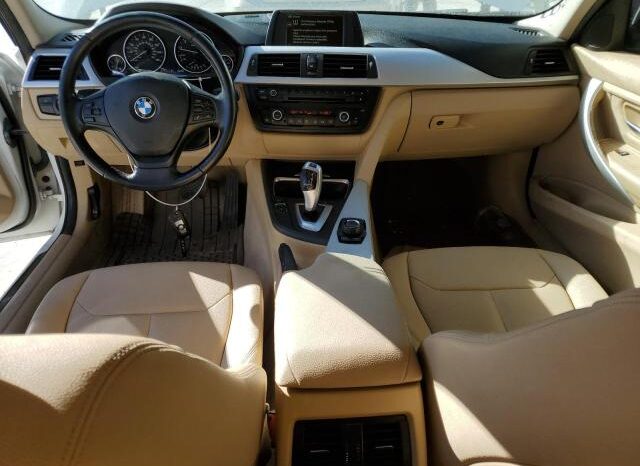 
								2013 BMW 3 series full									