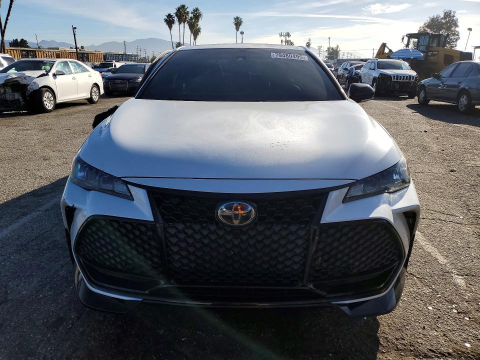 2020 Toyota Avalon