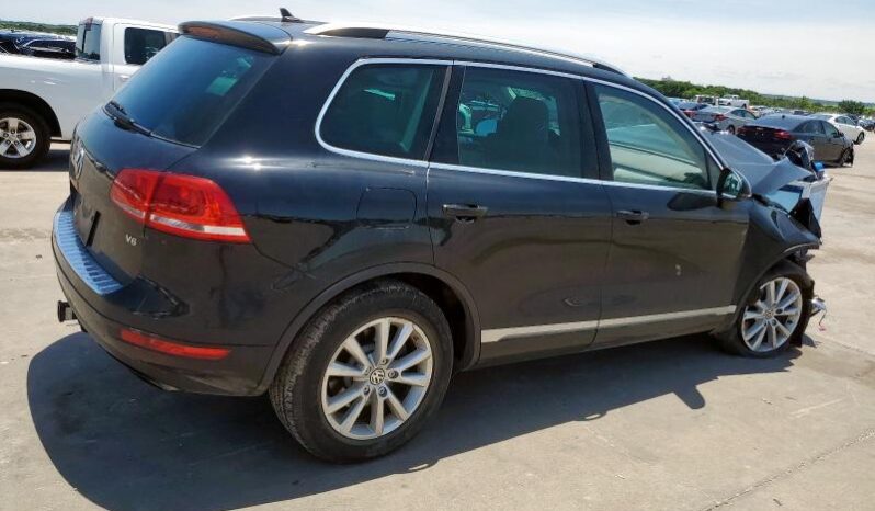 
								2014 Volkswagen Touareg full									