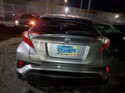 
										2018 Toyota C-hr full									