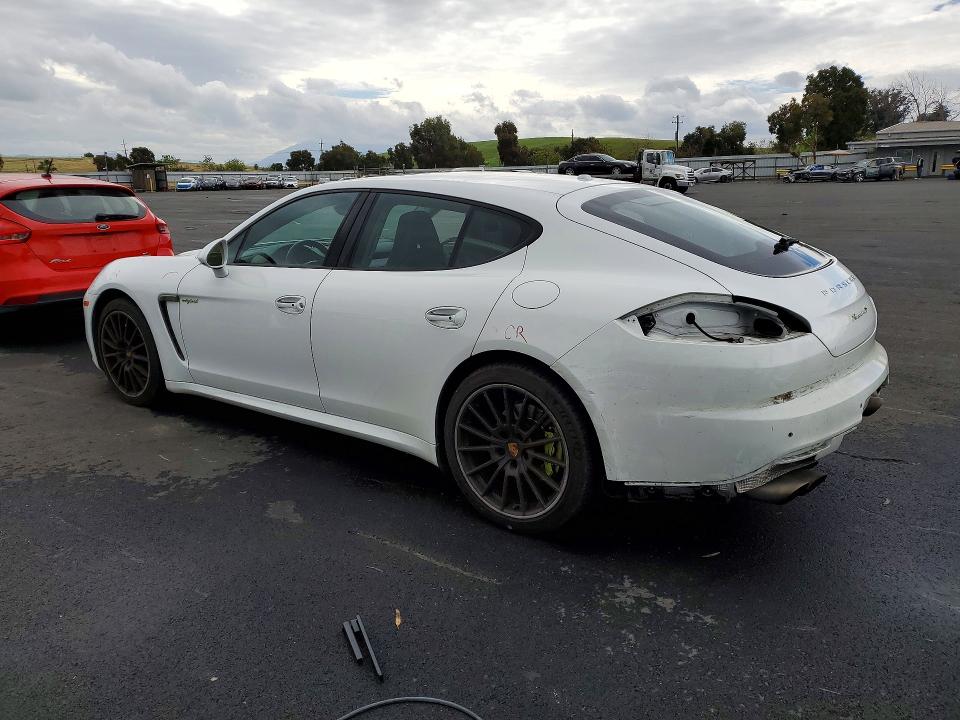 2016 Porsche Panamera