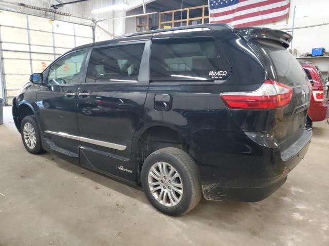 2017 Toyota Sienna xle