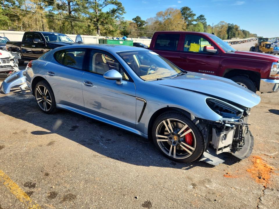 2015 Porsche Panamera