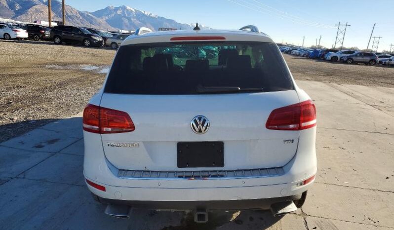 
								2014 Volkswagen Touareg full									