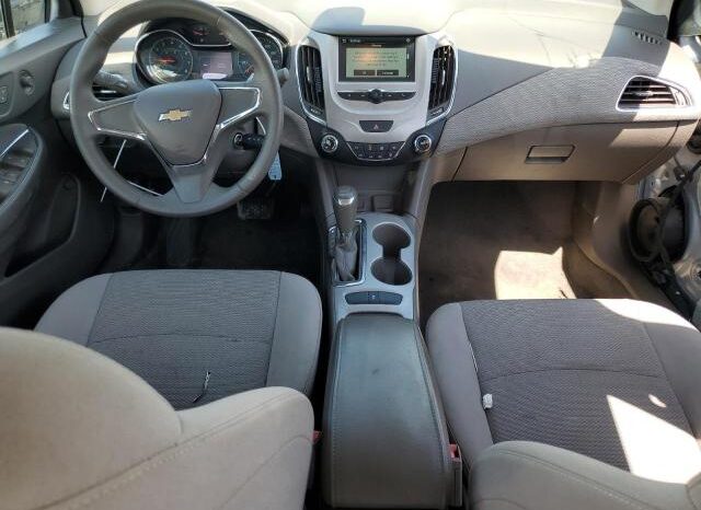 
								2018 Chevrolet Cruze full									