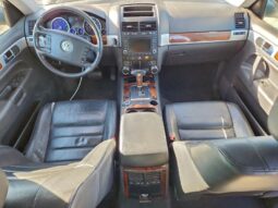 
										2008 Volkswagen Touareg full									