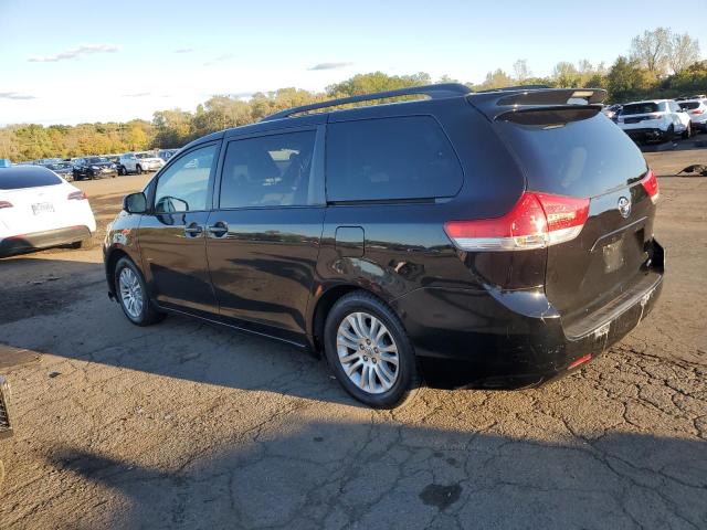2014 Toyota Sienna xle