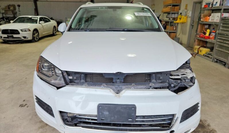 
								2014 Volkswagen Touareg full									