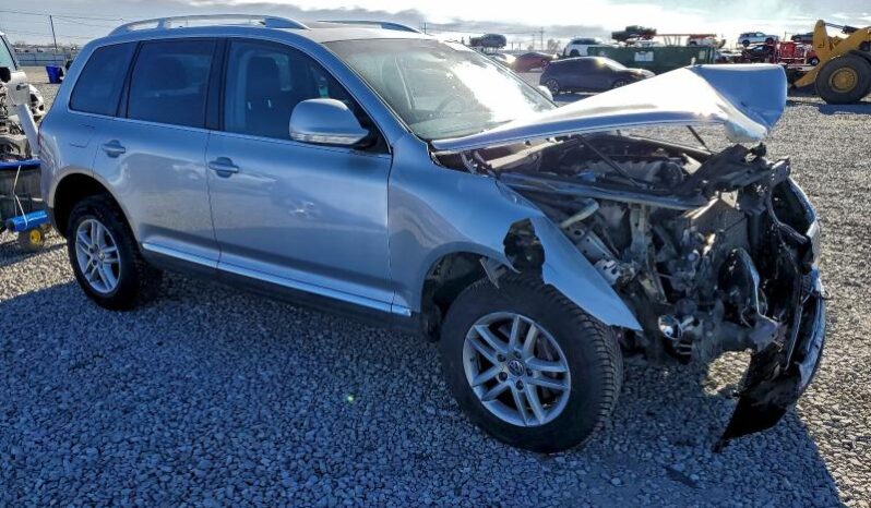 
								2008 Volkswagen Touareg full									