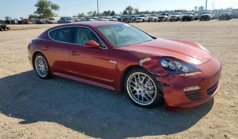 
								2011 Porsche Panamera full									