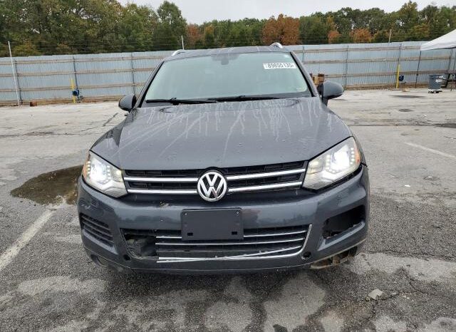 
								2013 Volkswagen Touareg full									