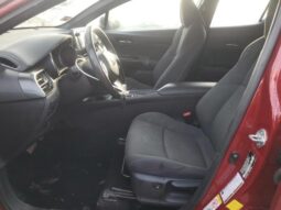 
										2018 Toyota C-hr full									
