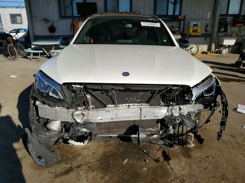 2017 Mercedes-benz Glc