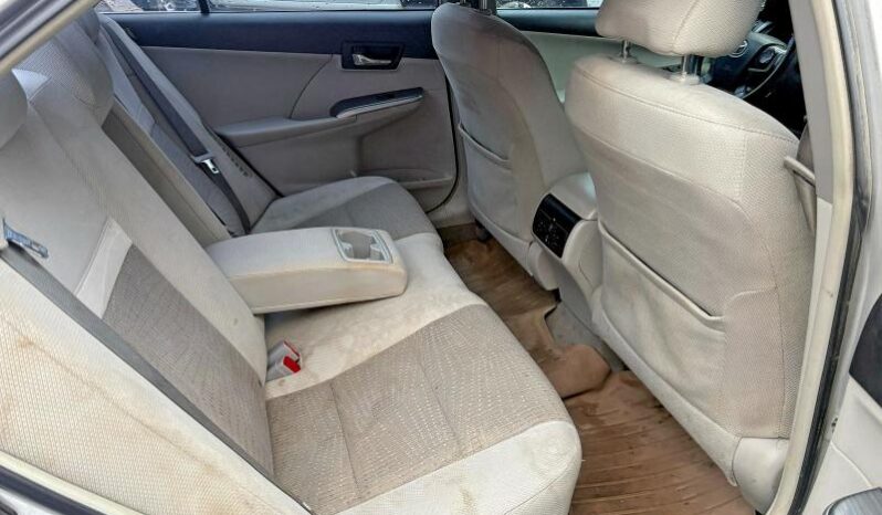 
								2013 Toyota Camry sola full									
